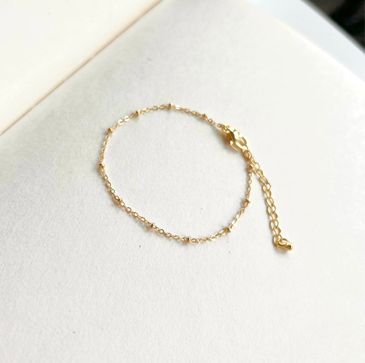 Dainty Gold Chain Bracelet